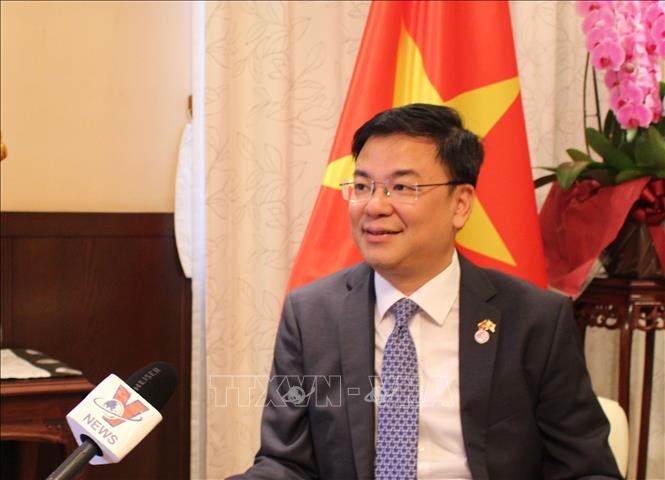 Vietnam desires to make greater contributions to future of Asia